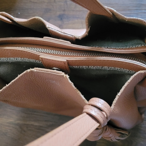 Vince Camuto tassled bag "Taja" tote chestnut brown pebbled genuine leather - Picture 12 of 15